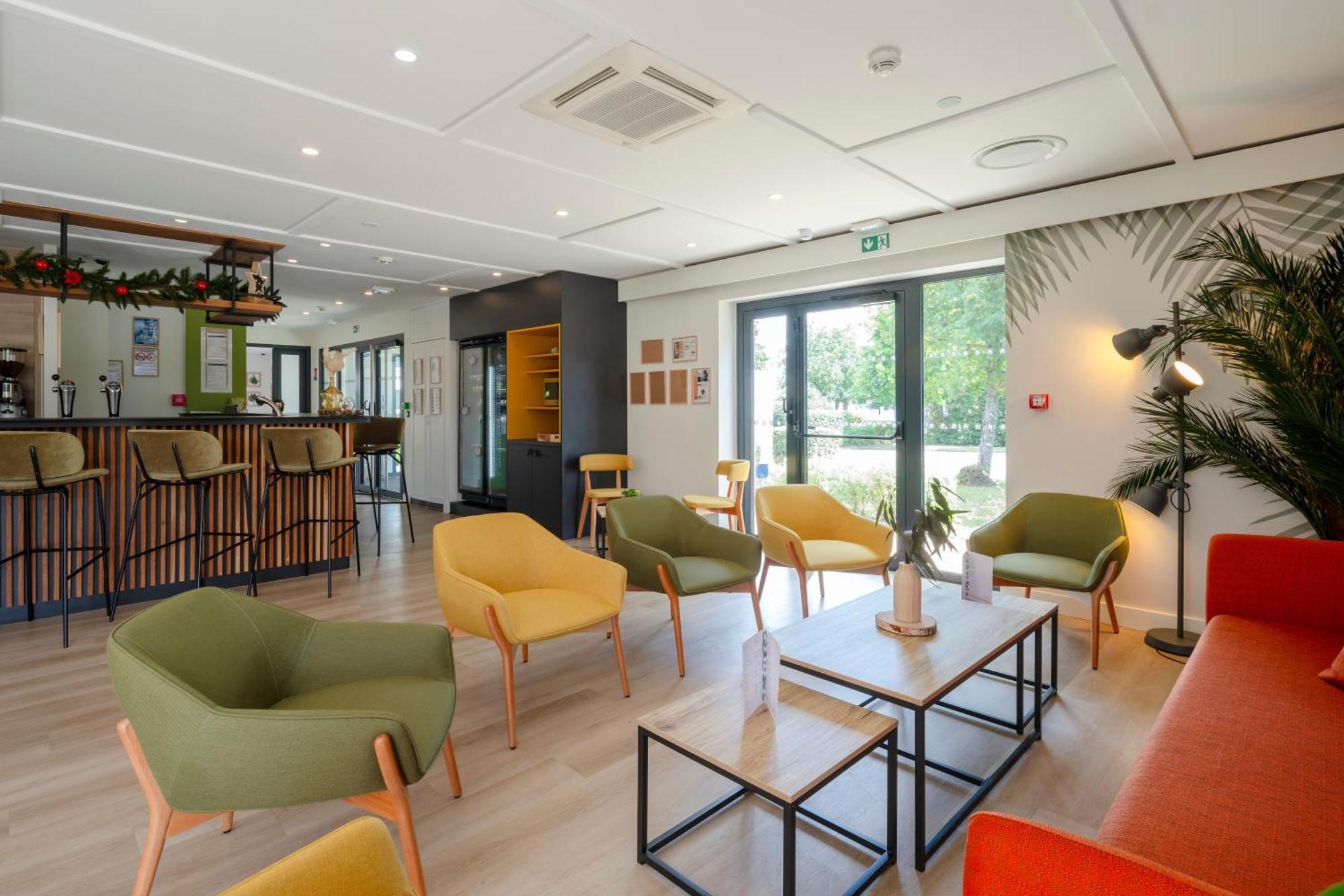 Hotel Campanile Metz - 3*